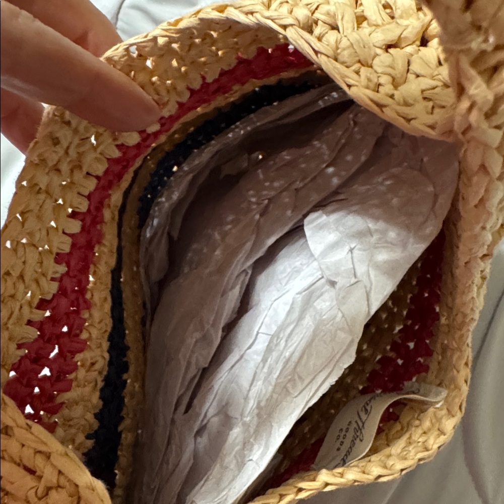 Universal Thread Casual Raffia Shoulder Paper Str… - image 5